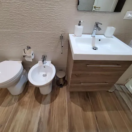 Casa Teatro Massimo Homestay *